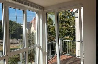 Wohnung kaufen in 64572 Büttelborn, Büttelborn - Provisionsfrei: hell & ruhig, 2-Zimmer-ETW, Balkon und Stellplatz