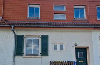 Reihenhaus kaufen in 06237 Leuna, Leuna - Großzügiges Reihenhaus in guter Lage