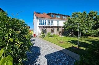 Haus kaufen in 92284 Poppenricht, Poppenricht - Ihr bezugsfertiges Traumhaus: Kernsaniertes Zweifamilienhaus!