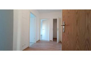 Wohnung kaufen in 67059 Ludwigshafen, Ludwigshafen am Rhein - Helle ruhige Stadtwohnung mit großer Loggia