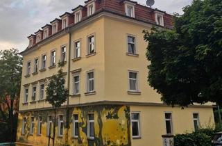 Wohnung kaufen in 01097 Dresden, Dresden - Bezugsfreie 2-Zimmer-Dachgeschosswohnung im Hechtviertel Dresden