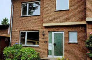 Reihenhaus kaufen in 47495 Rheinberg, Rheinberg - Sanierungsbedürftiges Endreihenhaus mit XXL-Grundstück