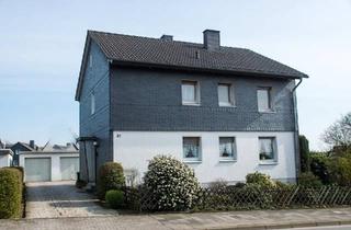 Haus kaufen in 42477 Radevormwald, Radevormwald - 2-Fam.-Haus Bj.1966 m. 500qm Grund.2 Garagen v. Privat a. Privat