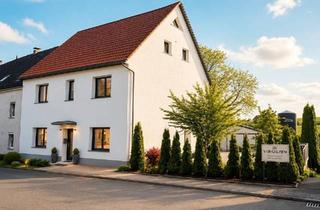 Einfamilienhaus kaufen in 33014 Bad Driburg, Bad Driburg - Modernisiertes Einfamilienhaus