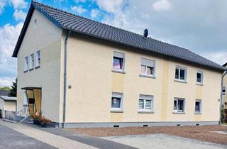 Mehrfamilienhaus kaufen in 47443 Moers, Duisburg - Vollvermietes Mehrfamilienhaus mit großem Garten