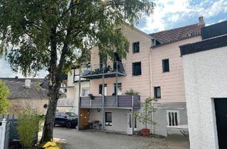 Haus kaufen in 66131 Saarbrücken, Saarbrücken - Zweifamilienhaus, Mietobjekt