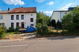 Einfamilienhaus kaufen in 66780 Rehlingen-Siersburg, Rehlingen-Siersburg - Einfamilienhaus mit großem Grundstück + Bauplatz in Hemmersdorf