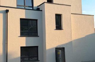 Mehrfamilienhaus kaufen in 50171 Kerpen, Kerpen - Penthousewohnung in Kerpen zu verkaufen