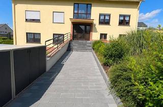 Wohnung kaufen in 54296 Trier, Trier - Modernisierte 3-Zimmer-Wohnung in Alt-Tarforst - provisionsfrei