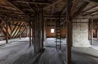 Wohnung kaufen in 10318 Karlshorst, Dachgeschossrohling im Altbau mit Dachterrasse – provisionsfrei für den Erwerber!