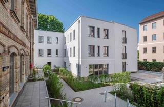 Wohnung kaufen in Prenzlauer Berg, 13088 Weißensee, Seltene Wohnung mit Townhouse-Charakter zwischen Weißensee & Prenzlauer Berg mit Garten