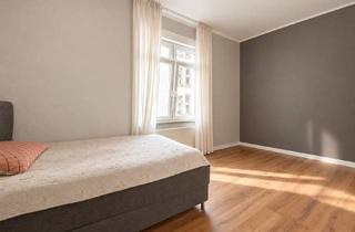 Wohnung kaufen in 60594 Sachsenhausen, Charmante Altbauwohnung mit Entwicklungspotenzial in begehrter Lage