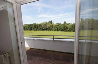 Wohnung kaufen in 61250 Usingen, Fünfzimmer-Maisonettewohnung in ruhiger Lage von Usingen!