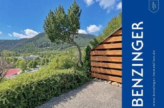 Wohnung kaufen in 72574 Bad Urach, Frisch renoviert und ruhig gelegen: 1-Zimmer-Wohnung m. Terrasse u. Stellplatz
