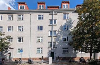 Wohnung kaufen in 10365 Lichtenberg, Vermietete 2-Zimmer-Wohnung mit Balkon - ruhiger Innenhof