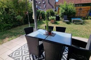 Wohnung kaufen in 71409 Schwaikheim, Wohnen mit Garten! Großzügige, helle 4-Zimmer Gartengeschoss-Wohnung in Schwaikheim