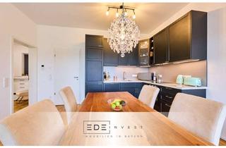 Wohnung kaufen in 82152 Planegg, Über den Dächern – elegante 3 Zimmer Dachgeschosswohnung mit Weitblick und Abendsonne