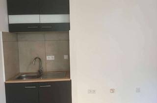 Wohnung kaufen in 68159 Mannheim, Attraktive Kapitalanlage – Zwei sanierte und vermietete Wohneinheiten