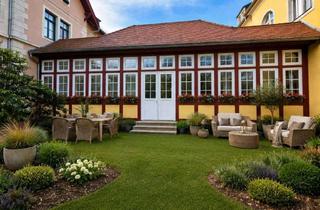Wohnung kaufen in 01445 Radebeul, Frisch saniert und frei in Parkidylle