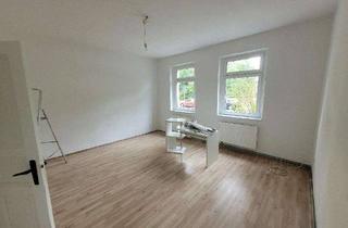 Wohnung mieten in Woltersdorfer Str., 15562 Rüdersdorf, Singlewohnung mit Gartennutzung und Carport im Altbau- ab sofort verfügbar-