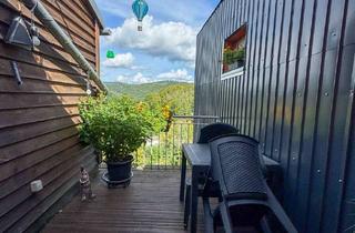 Wohnung mieten in Untere Schloßstr., 08340 Schwarzenberg, Stilvolle 2-Raum-Wohnung mit Balkon am Markt in Schwarzenberg