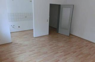 Wohnung mieten in Schulstraße 40, 04626 Schmölln, Helle 2-Raum-Wohnung im Erdgeschoss - Whg. 2
