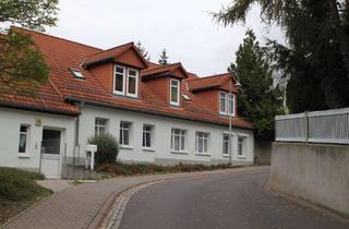 Wohnung mieten in Schulstraße 40, 04626 Schmölln, 3-Raum-Wohnung in zentraler Lage -Whg. 1