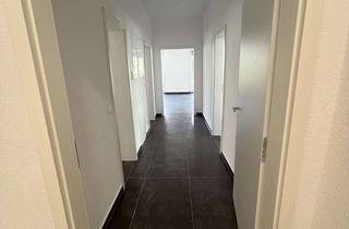 Wohnung mieten in Hindenburgstraße 13/1, 89150 Laichingen, Erstbezug nach Kernsanierung | 4 Zimmer | 98,09 m² | Balkon | KfW 70
