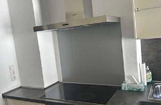 Wohnung mieten in Balzenbergstraße 23, 76530 Innenstadt, Geschmackvolle 2-Zimmer-Wohnung mit Balkon und Einbauküche in Baden-Baden