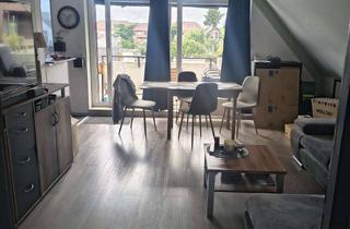 Wohnung mieten in Friedrichsfelder Straße, 46562 Voerde, 3,5-Zimmer-Wohnung im Dachgeschoss in Voerde Balkon und Stellplatz