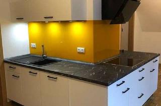 Wohnung mieten in Bahnhofstraße 102, 98724 Lauscha, Energetisch sanierte 3,5-Zimmer-Wohnung mit Einbauküche in Lauscha ab 01.11.2026 verfügbar