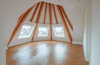 Wohnung mieten in Falckensteinstraße 44, 10997 Kreuzberg, Traumhafte 3-Zimmer-Dachgeschosswohnung mit Dachterrasse, Klima, Aufzug, 2 Bäder, Fußbodenheizung