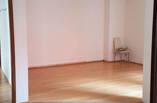Wohnung mieten in Staufeneckstrasse, 70469 Feuerbach, 1.300 € warm: 3-Zimmer-Whg. mit Terrasse und EBK