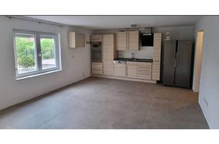 Wohnung mieten in Am Langenbach, 73529 Schwäbisch Gmünd, Moderne 2-Zimmer-Wohnung mit Terrasse & Einbauküche