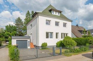 Mehrfamilienhaus kaufen in 22149 Hamburg, Mehrfamilienhaus mit drei Wohnungen in Rahlstedt