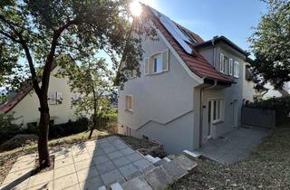 Doppelhaushälfte kaufen in 70191 Nord, Erstklassig sanierte Doppelhaushälfte mit Garten und Einliegerwohnung