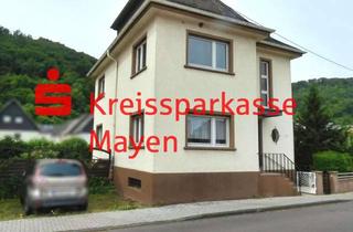 Einfamilienhaus kaufen in 56656 Brohl-Lützing, Freistehendes Einfamilienhaus mit Garten und Ausbaureserve