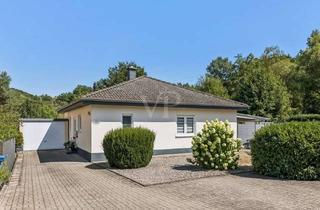 Haus kaufen in 66957 Ruppertsweiler, Moderner Bungalow mit schönem Grundstück, Pool und Außensauna