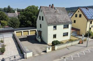 Haus kaufen in 92637 Weiden, Renovierungsbedürftiges 3-Familien-Haus in begehrter Wohnlage von Weiden