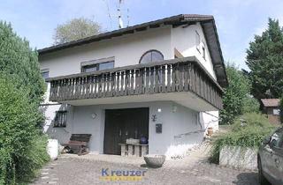 Haus kaufen in 88326 Aulendorf, Großzügig * Bezugsfrei * Ruhige Lage - Interessantes 2-Familienhaus in Aulendorf-Teilort !