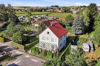 Haus kaufen in 88483 Burgrieden, Durchdacht! Zweifamilienhaus mit Sommergarten und viel Potenzial