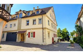 Mehrfamilienhaus kaufen in 71229 Leonberg, Außergewöhnliches, historisches Mehrfamilienhaus mit 6 Wohneinheiten in der Altstadt Leonberg!