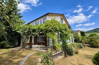 Haus kaufen in Schlittweg 67, 69198 Schriesheim, Viel Platz für Ihre Wohnideen: Reihenendhaus mit großem Garten und Zusatzfläche