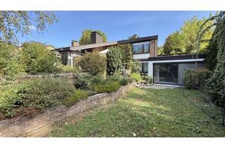 Haus kaufen in 71229 Leonberg, Einzigartiges Wohnensemble mit Indoorpool, Sauna & großem Garten