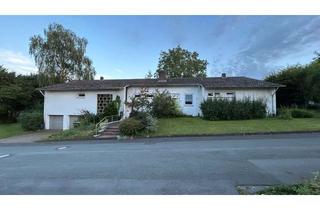 Haus kaufen in 34414 Warburg, Großzügiges Zweifamilienhaus auf 1.470 m² Grundstück in Warburg-Herlinghausen