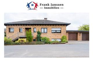 Einfamilienhaus kaufen in 54552 Dreis-Brück, Freistehendes Einfamilienhaus in Dreis-Brück I Ebenerdiges Wohnen I 2 Garagen I Garten mit Fernblick
