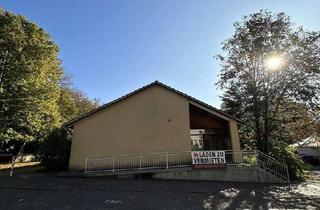 Anlageobjekt in Postsr 1/3, 78244 Gottmadingen, Einmalige Lage: Geschäftshaus und Einfamilienhaus direkt an der Schweizer Grenze, am Bahnhof