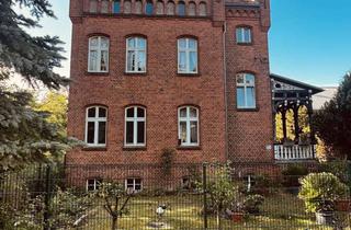 Anlageobjekt in 14712 Rathenow, Denkmalgeschütztes Zweifamilienhaus: Vielseitiges Sanierungsobjekt in Rathenow mit großem Potenzial!