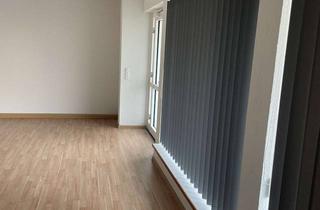 Büro zu mieten in 57074 Siegen, Attraktive Gewerbeeinheit – ideal für Büro, Praxis oder Studio