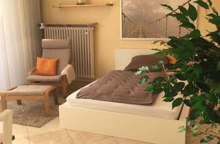 Immobilie mieten in Kapellstraße 9B, 40479 Pempelfort, Ruhiges und gemütliches Appartement mit Balkon am Hofgarten 10